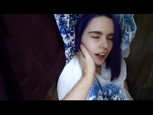 ❤️ Našao sam svoju sestru u ormaru i pomogao joj da svrši ❌ Porno video kod nas ﹏